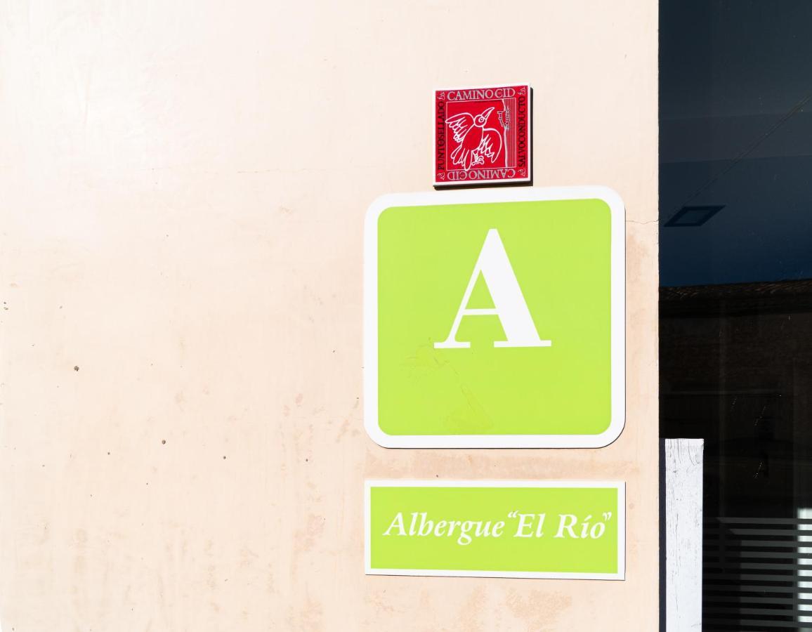 Albergue "El Rio" Cella Exteriör bild